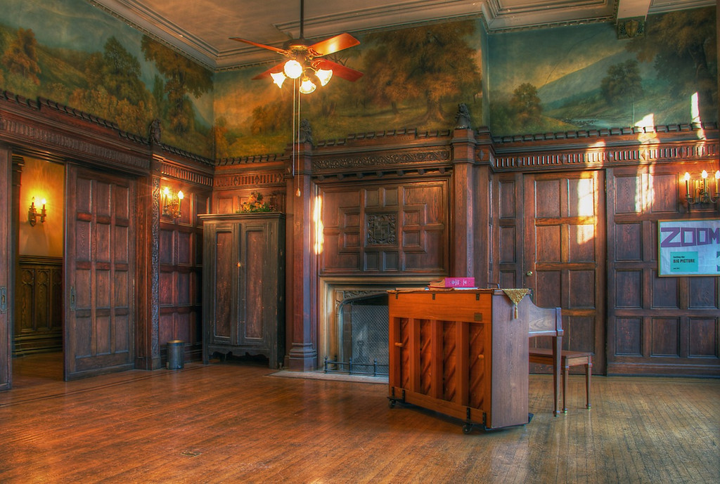 The Stone Mountain Room with a piano