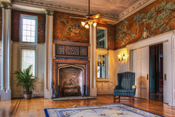 Phoenix Room in Stonehenge Mansion